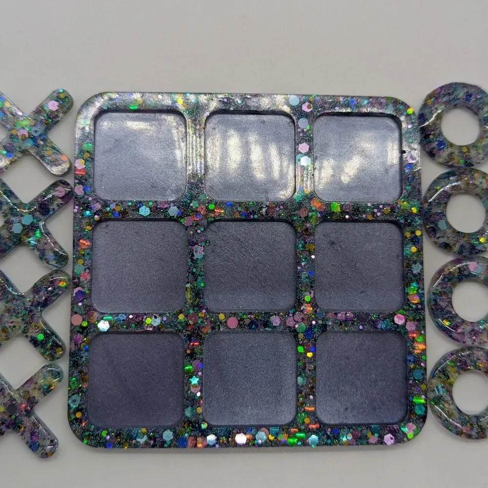 Tic-Tac-Toe Chunky Glitter Game Board